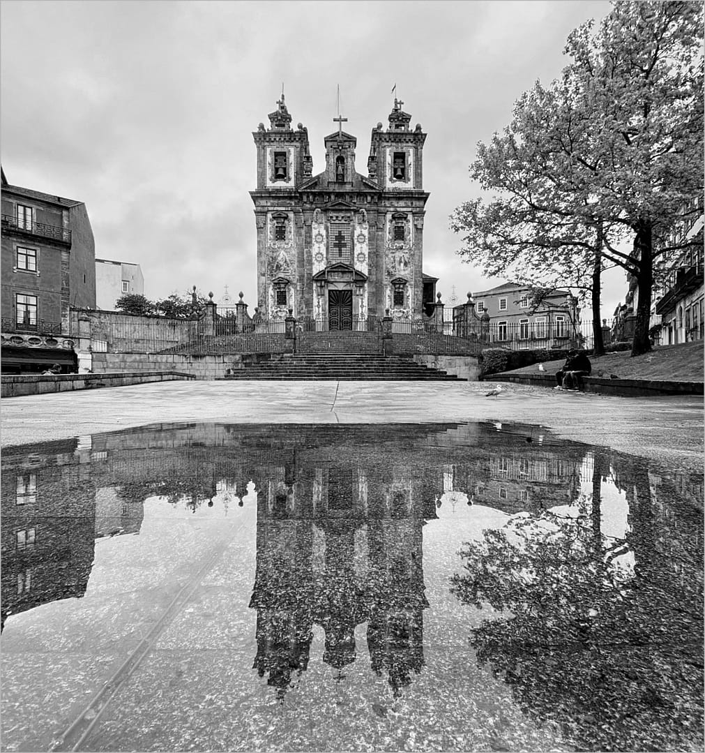 19 REFLECTIVE CHURCH by Richard Burt