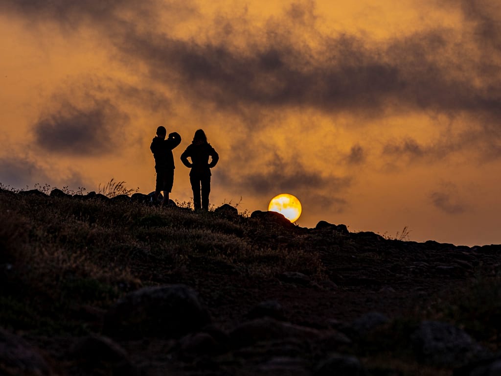 18 SHARING THE SUN RISE by John Paul Thompson
