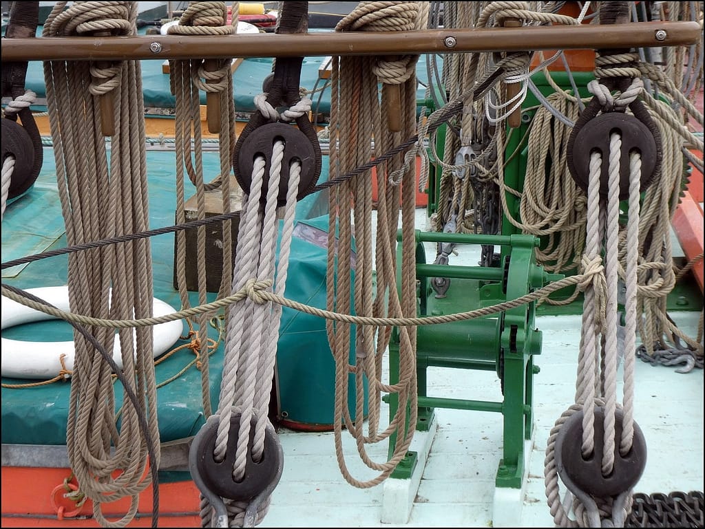 18 SHIPS RIGGING by Wendy Turner