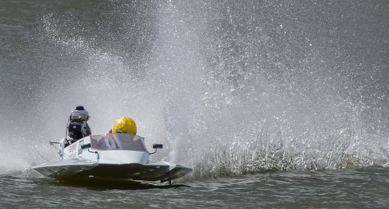 19 MAKING A SPLASH by Paul Tapping