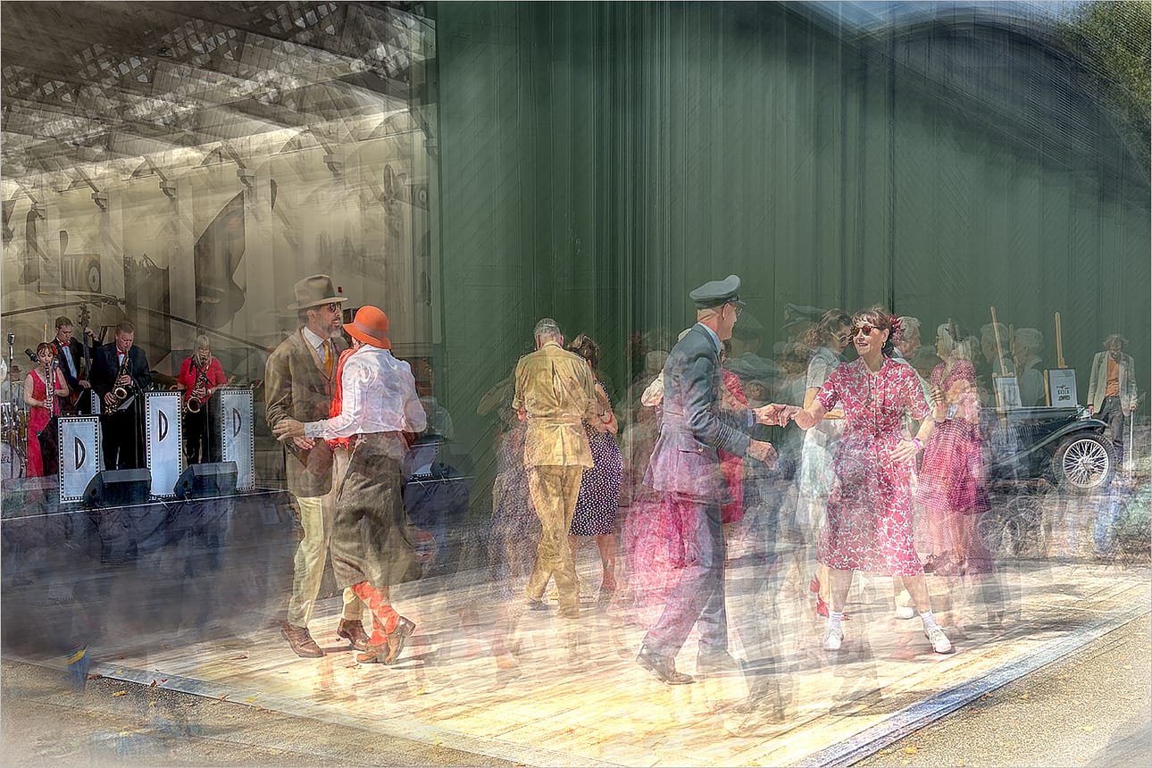 21 ECHOES OF THE FORTIES by Paul Wilson