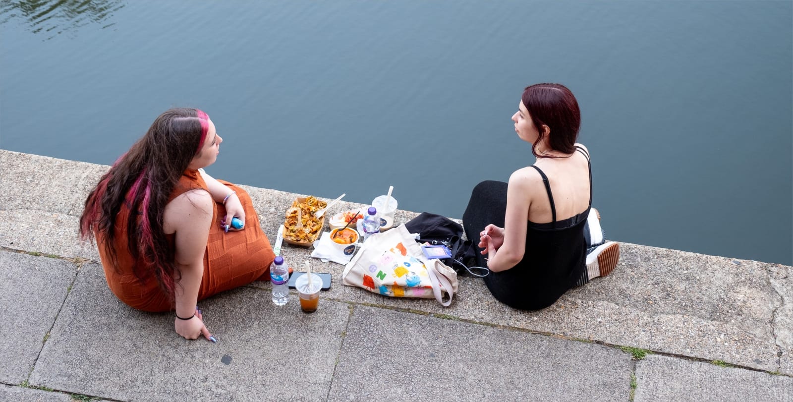 18 PICNIC AT THE CANAL by David Knapp