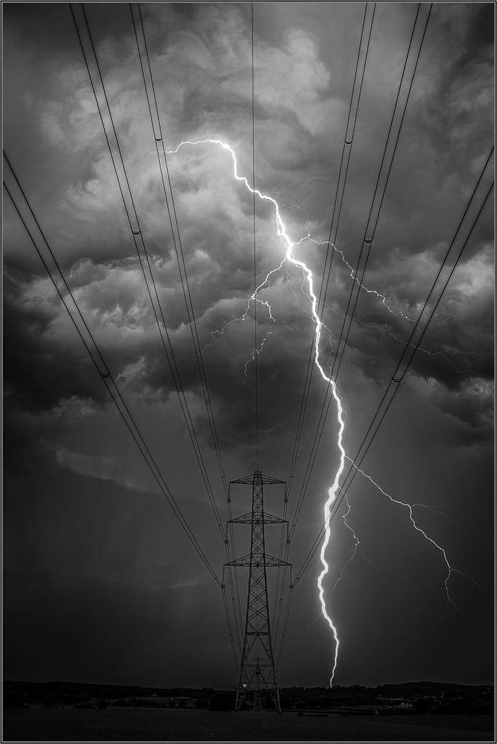 19 ITS ELECTRIFYING! by Peter Gibbs