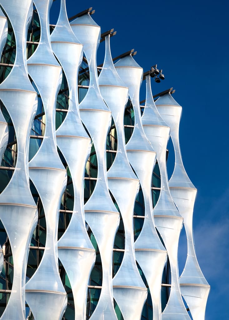 20 AMERICAN EMBASSY LONDON by Paul Tapping