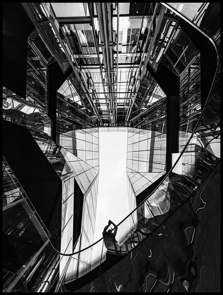 17 THE LIFT TO MADDISONS LONDON by John Paul Thompson